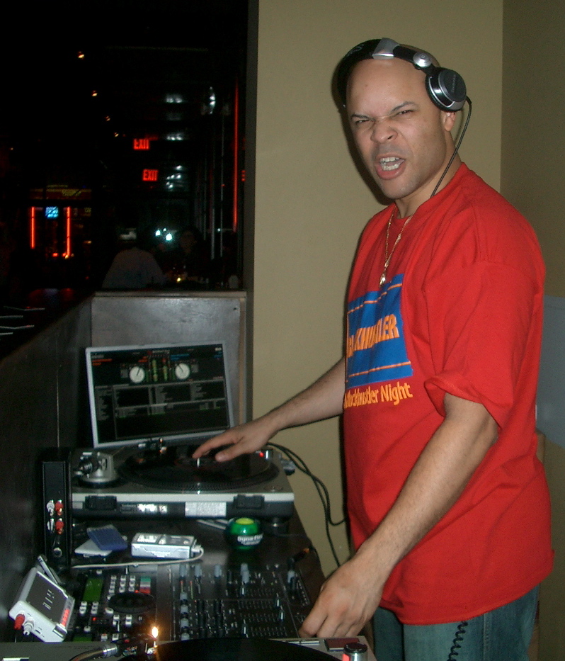 DJ Idlemind at PS450, NYC