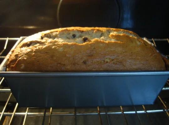 chunky-monkey-banana-bread