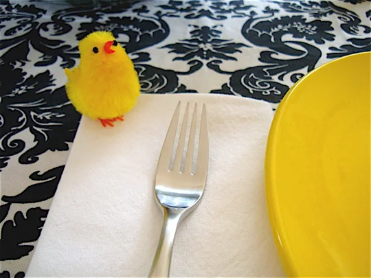 chicks-watching-you-eat