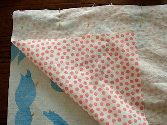 crib-pin-the-two-right-sides-together
