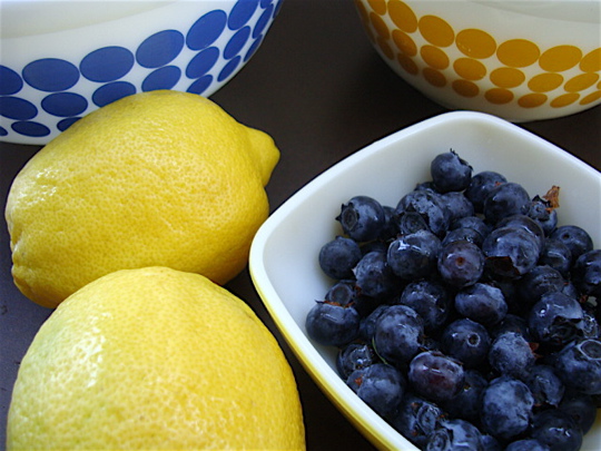 lemons-and-blueberries