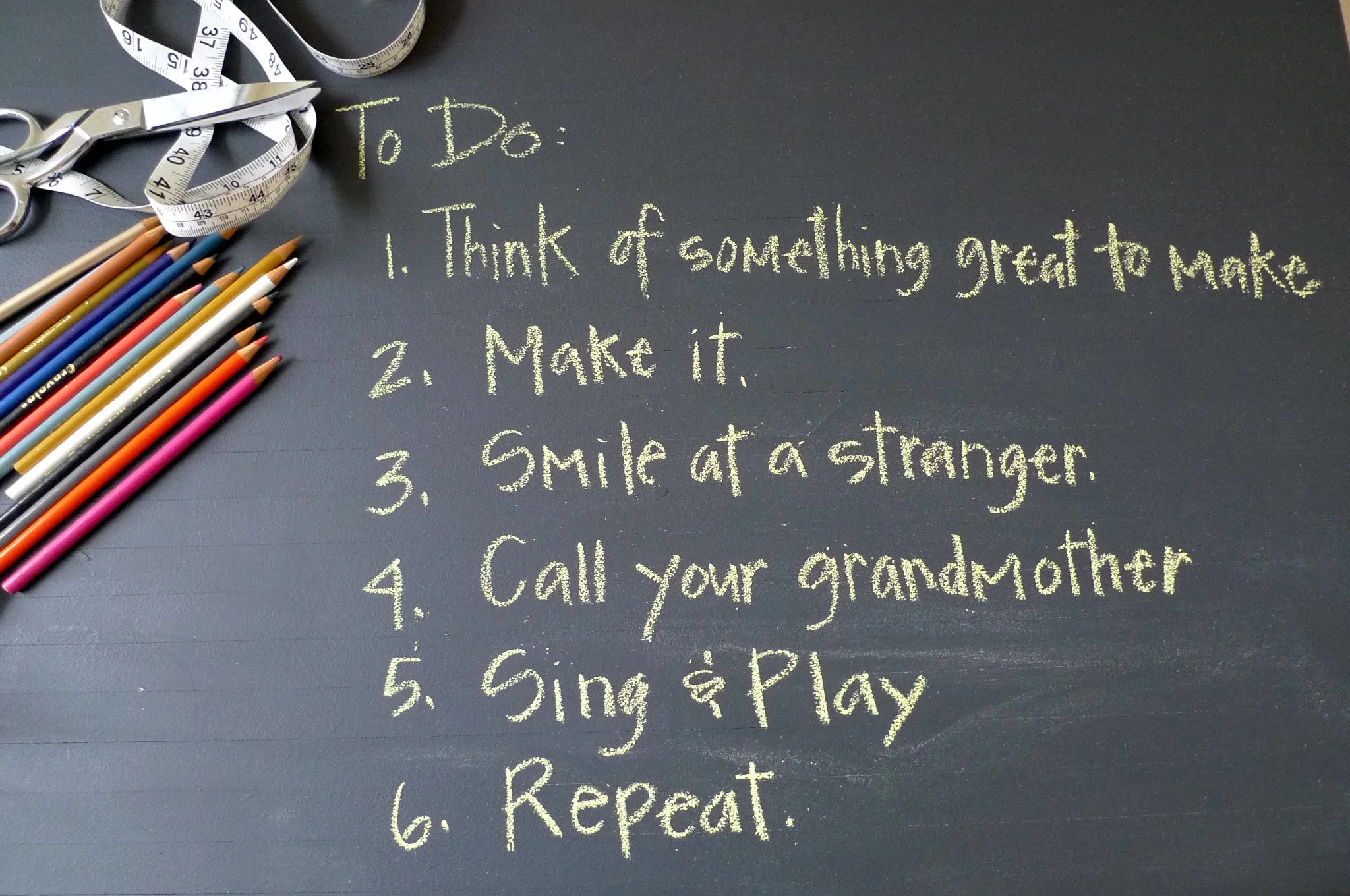 make a list on the table