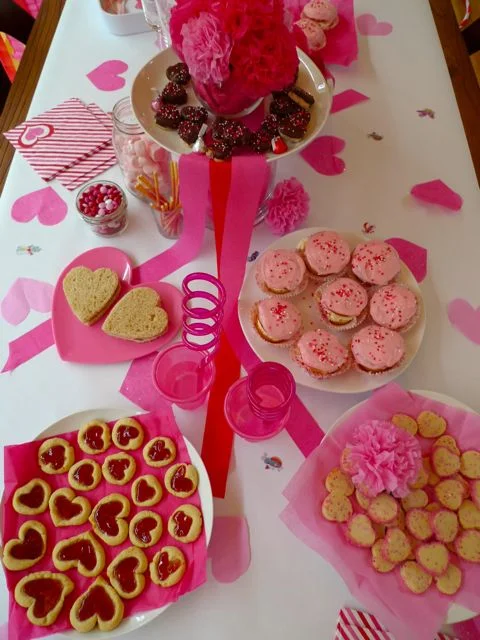 vday-table-left2