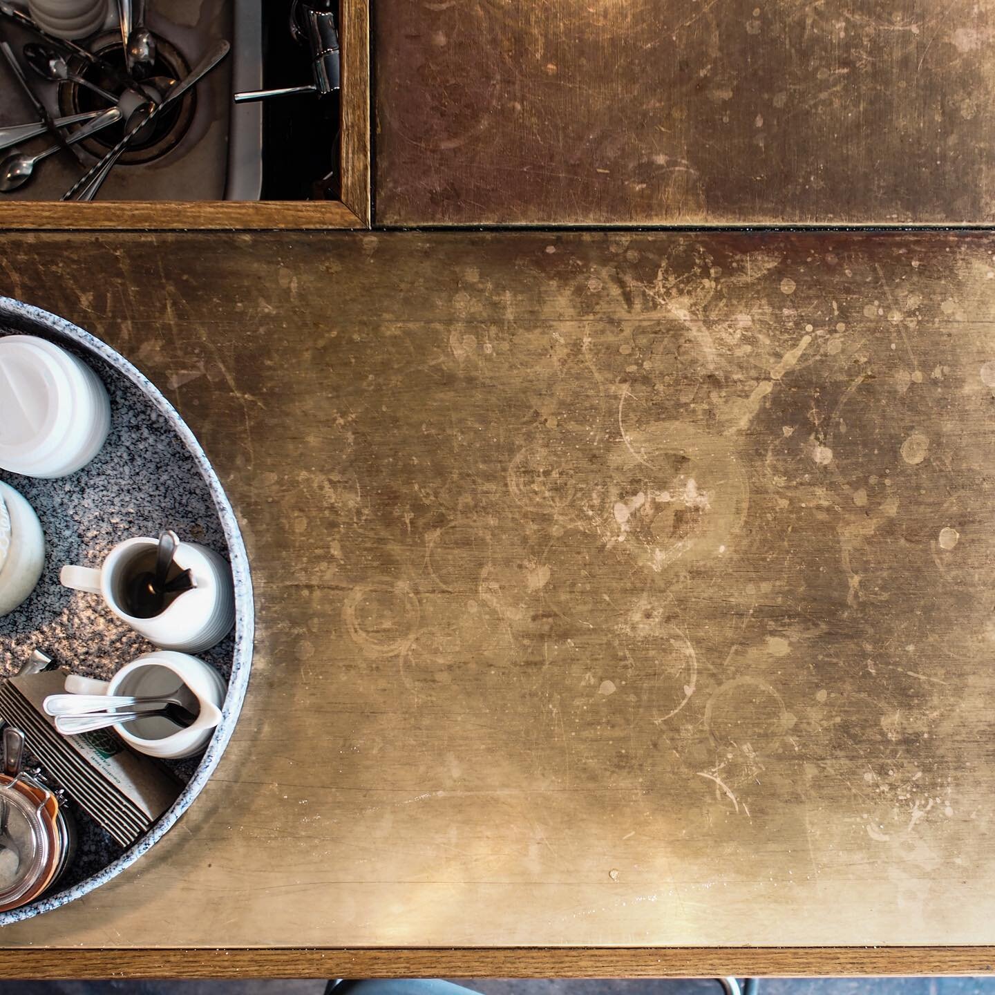 Patina patina patina!  This old pic got us thinking about the restaurants that are adapting under current COVID lockdown restrictions. Support your fav restaurants! 

This counter was custom made from near 100 year old recycled copper taken from a do