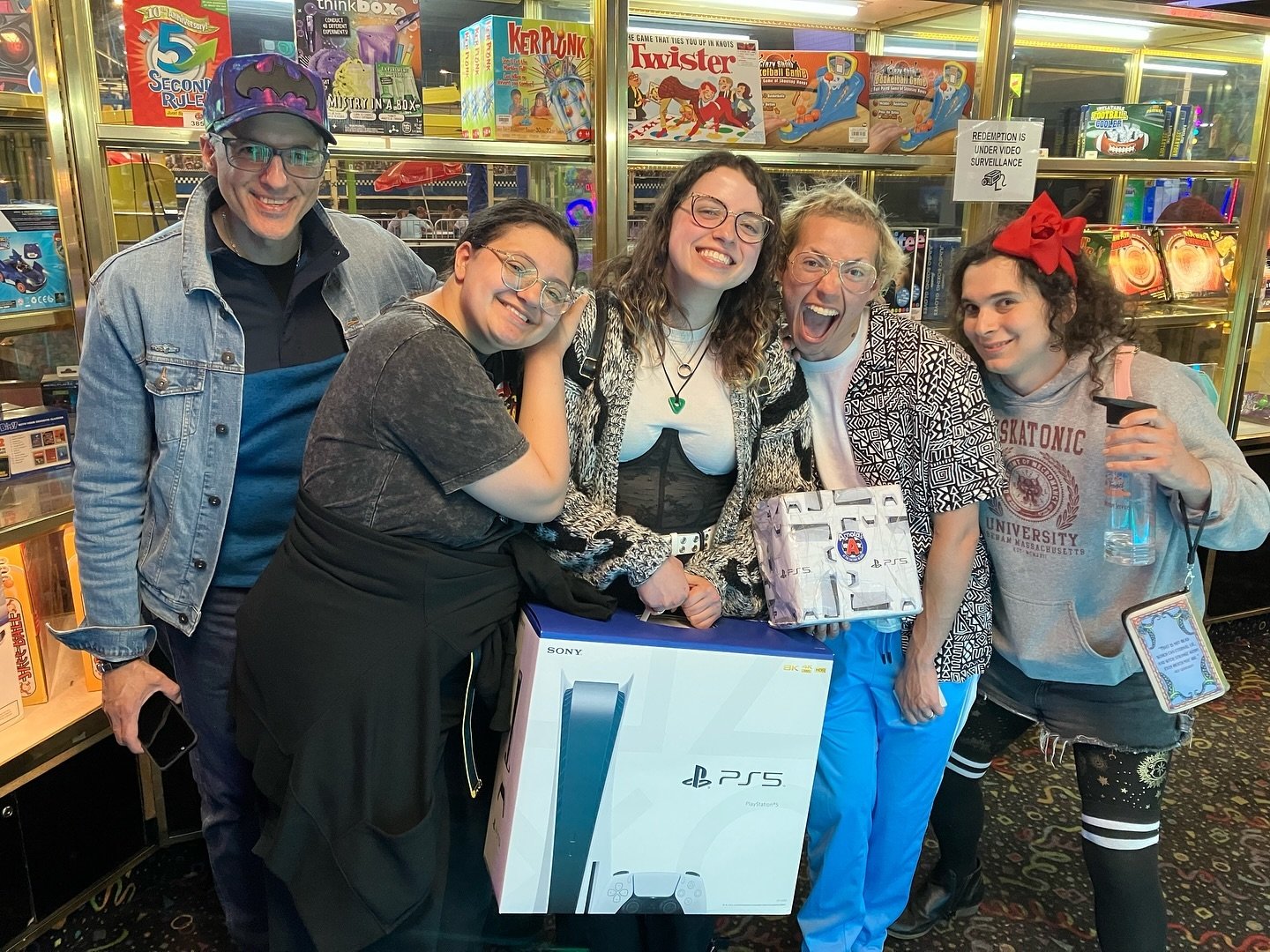 😝BIG WIN!🤯

Monique from Puerto Rico won a 🎮PlayStation 5! Congrats on the prize! 

🏎️ Go Karts
🎳 Bowling
🧗&zwj;♂️ Climbing + Ropes Course
🏎️Arnold&rsquo;s Entertainment Center / The Water Tower Live music
📍2200 West Drive, OAKS PA 19456
💻Ar
