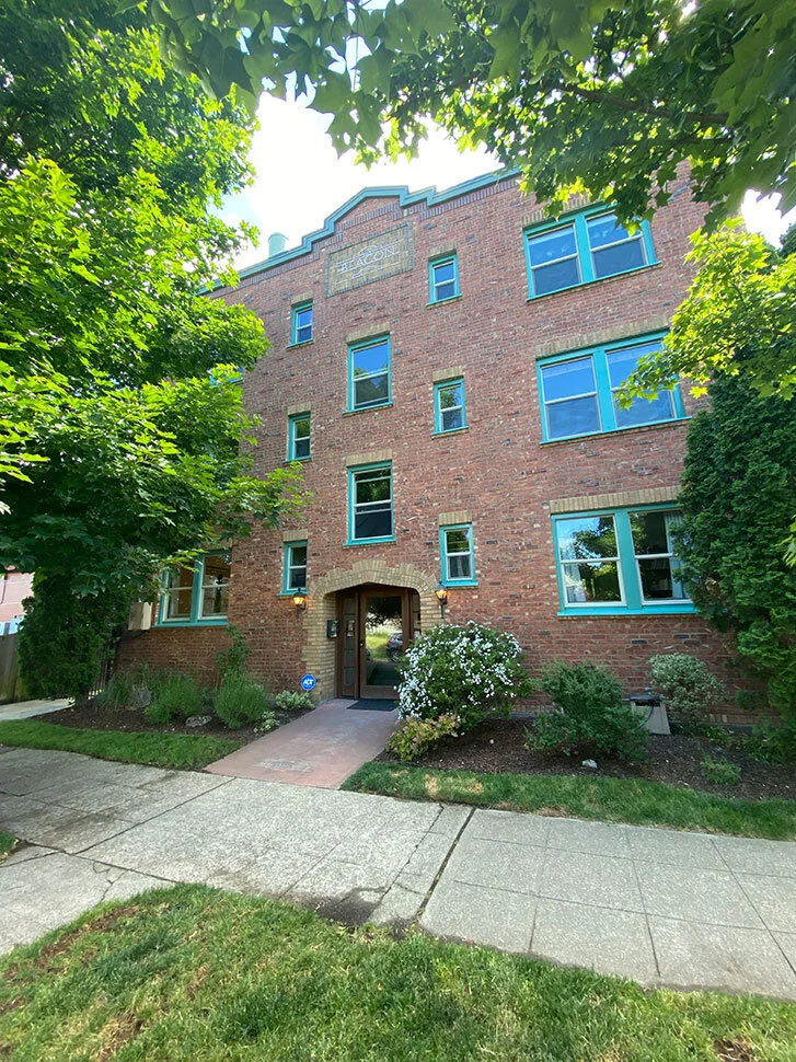 c-front-wide.jpg