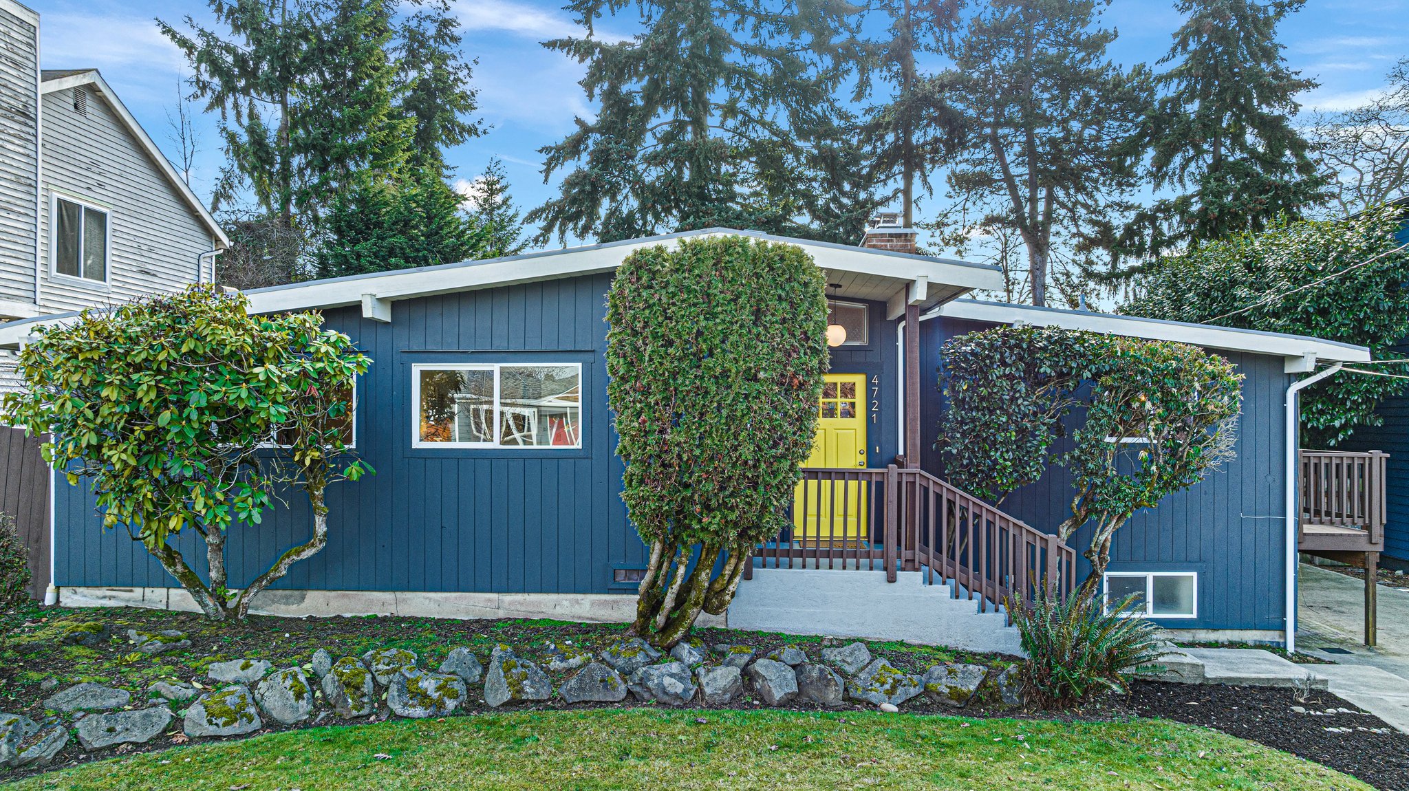 4721 S Dawson St, Seattle, WA 98118