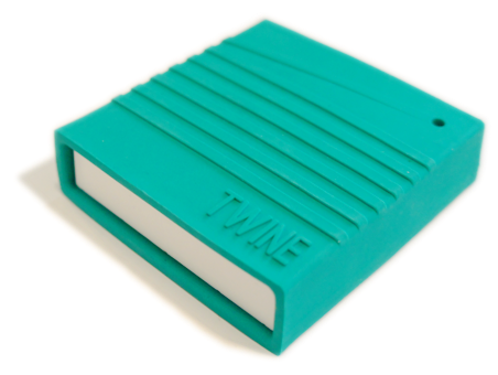 This device track temperature, vibration and orientation