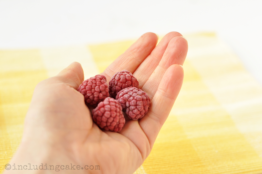a few frozen raspberries give a pop of flavour without the high carbs