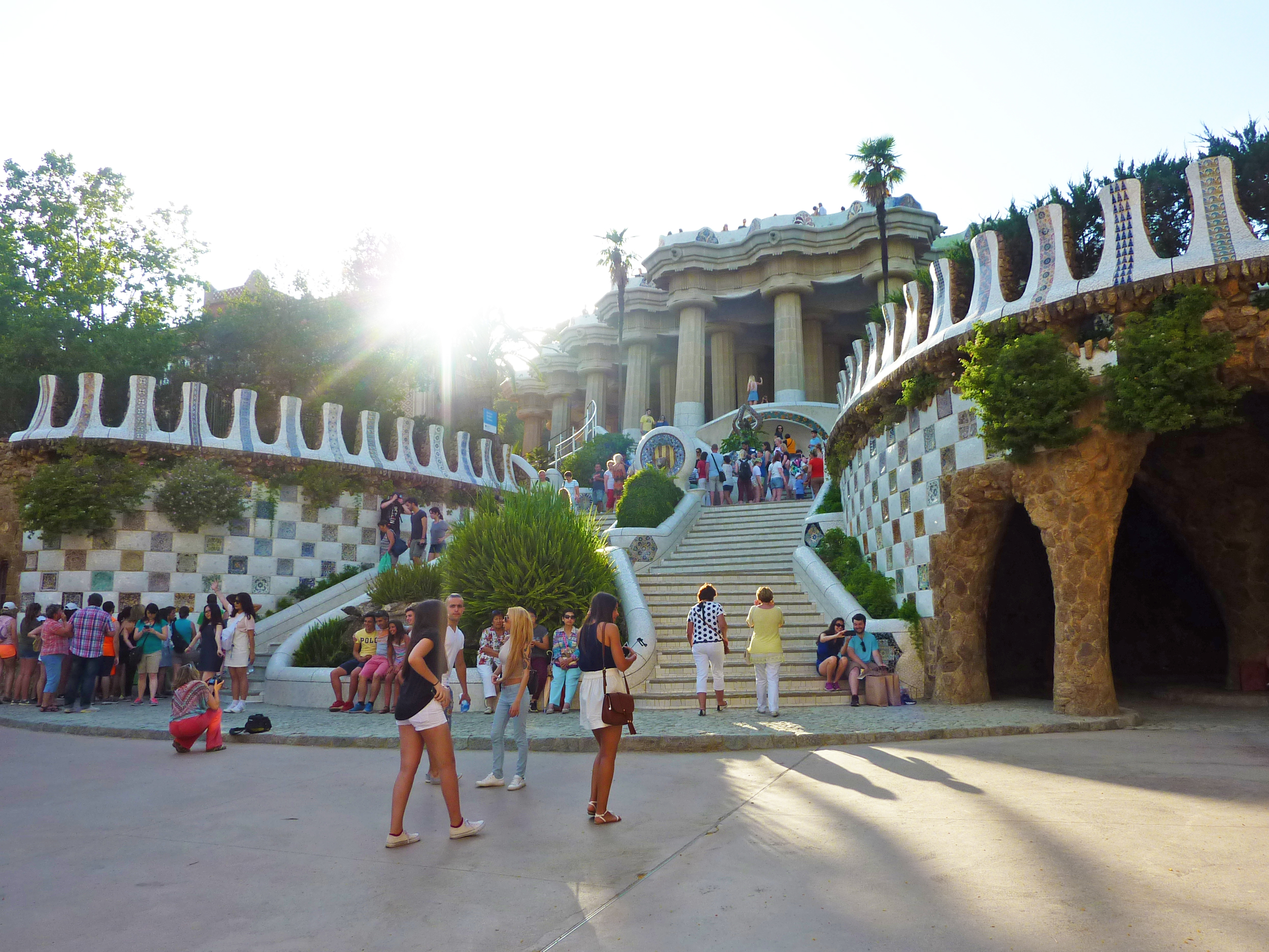 park guell entrance.jpg