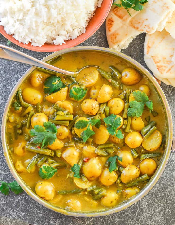 8 super-simple-green-bean-potato-curry-3.jpg