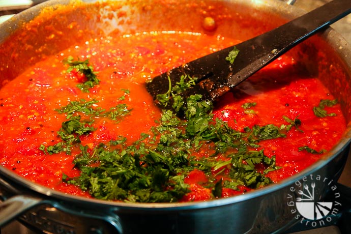 43 tomato-sev-curry-5.jpg