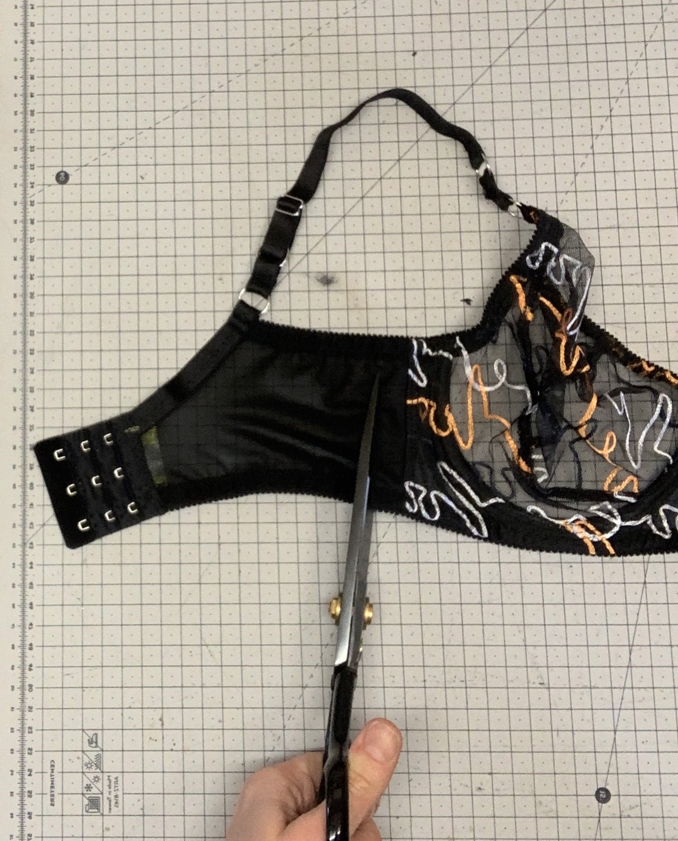 How to alter, lengthen or shorten an underband on an already made bra