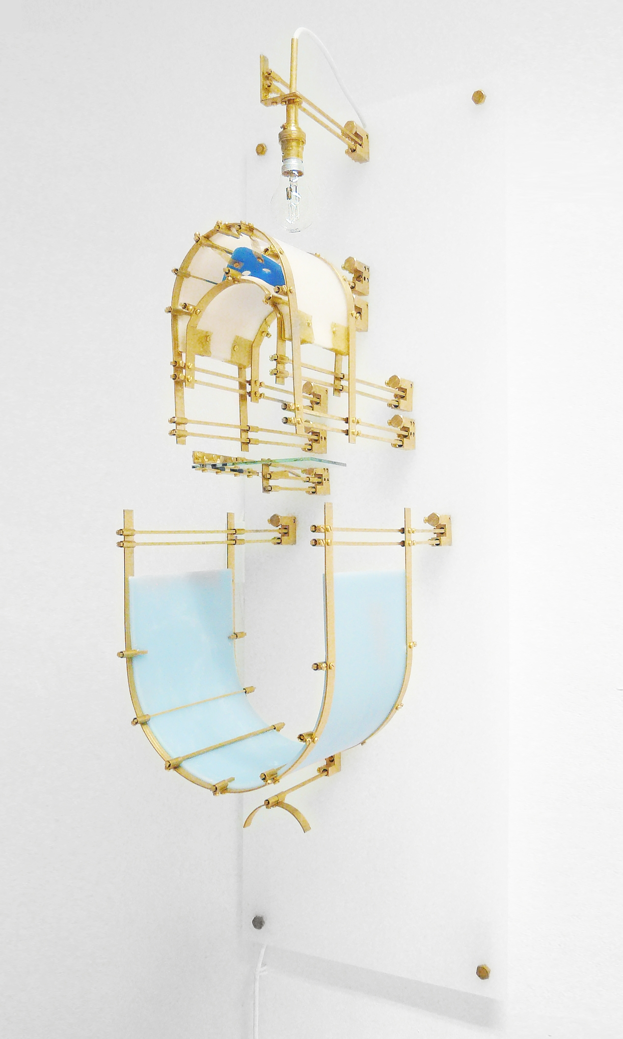 The Apparatus. Touching the Beyond. Brass, wax, light bulb, mirror 120 x 45 x 45 cm 2011 1 AP Chelsea College of Art & Design London, UK Images: Anya Mokhova Studio