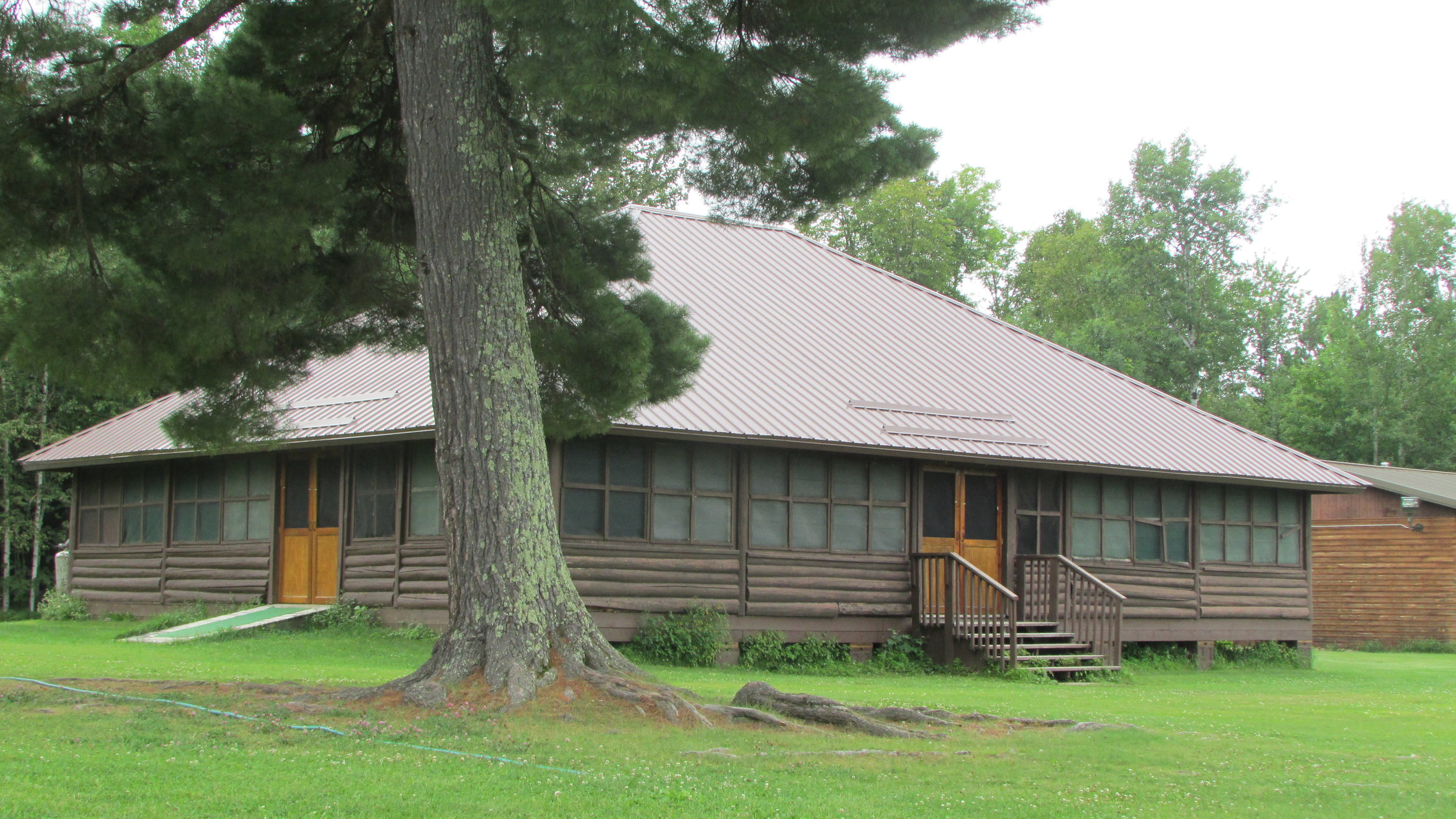 exterior of log lodge