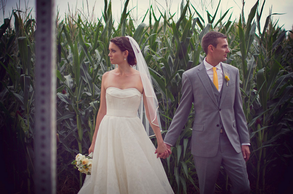 WEDDING GOWN: vera wang PHOTOGRAPHER: moodeous photography VENUE: osborn farm {loveland, co}​ - anna bé bridal boutique