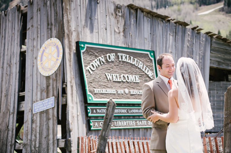 Colorado-wedding-photographers-Telluride-photos2.jpg