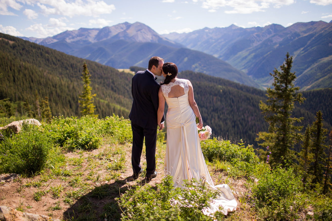 Rachel_Dan_Aspen_Colorado_Wedding_3.jpg
