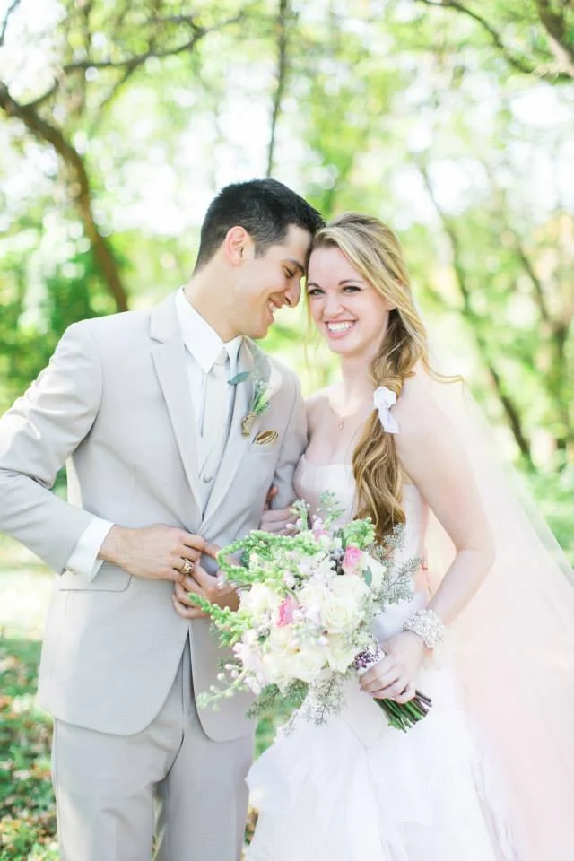 Katie_Andrew_Minnesota_Outdoor_Wedding_10.jpg