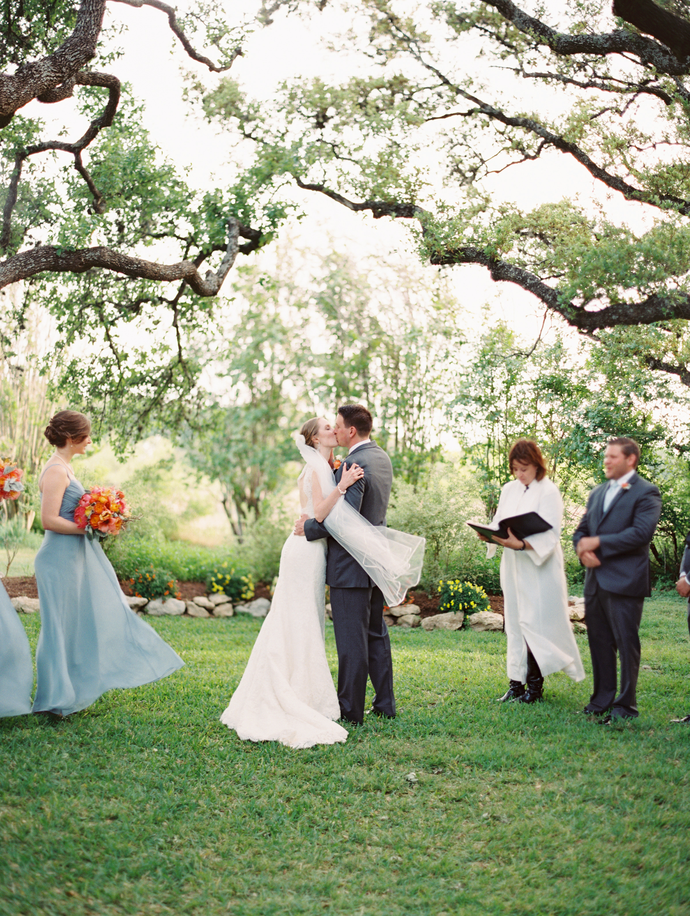 Rosalyn_Josh_Texas_Wedding_12.jpg