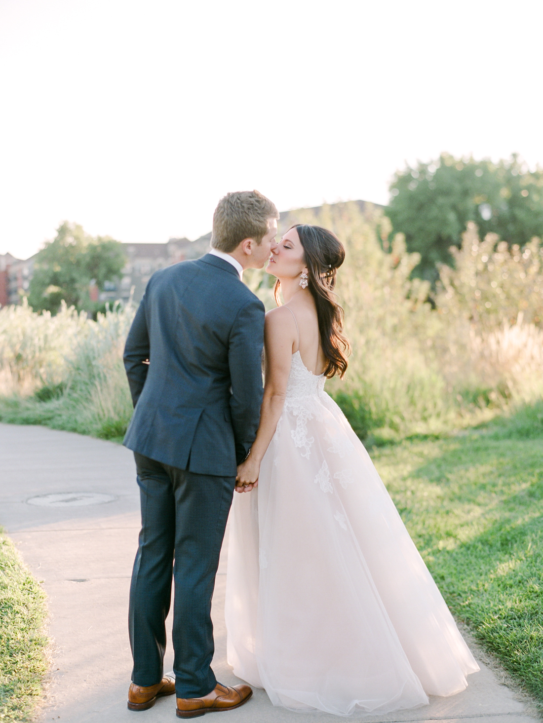 Kristin_Brett_TheKitchen_Denver_Wedding_by_Connie_Whitlock_web_295.jpg