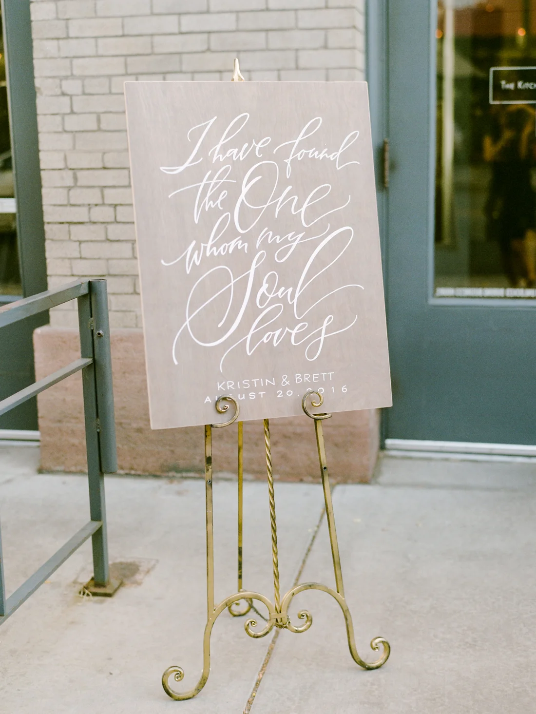 Kristin_Brett_TheKitchen_Denver_Wedding_by_Connie_Whitlock_web_208.jpg