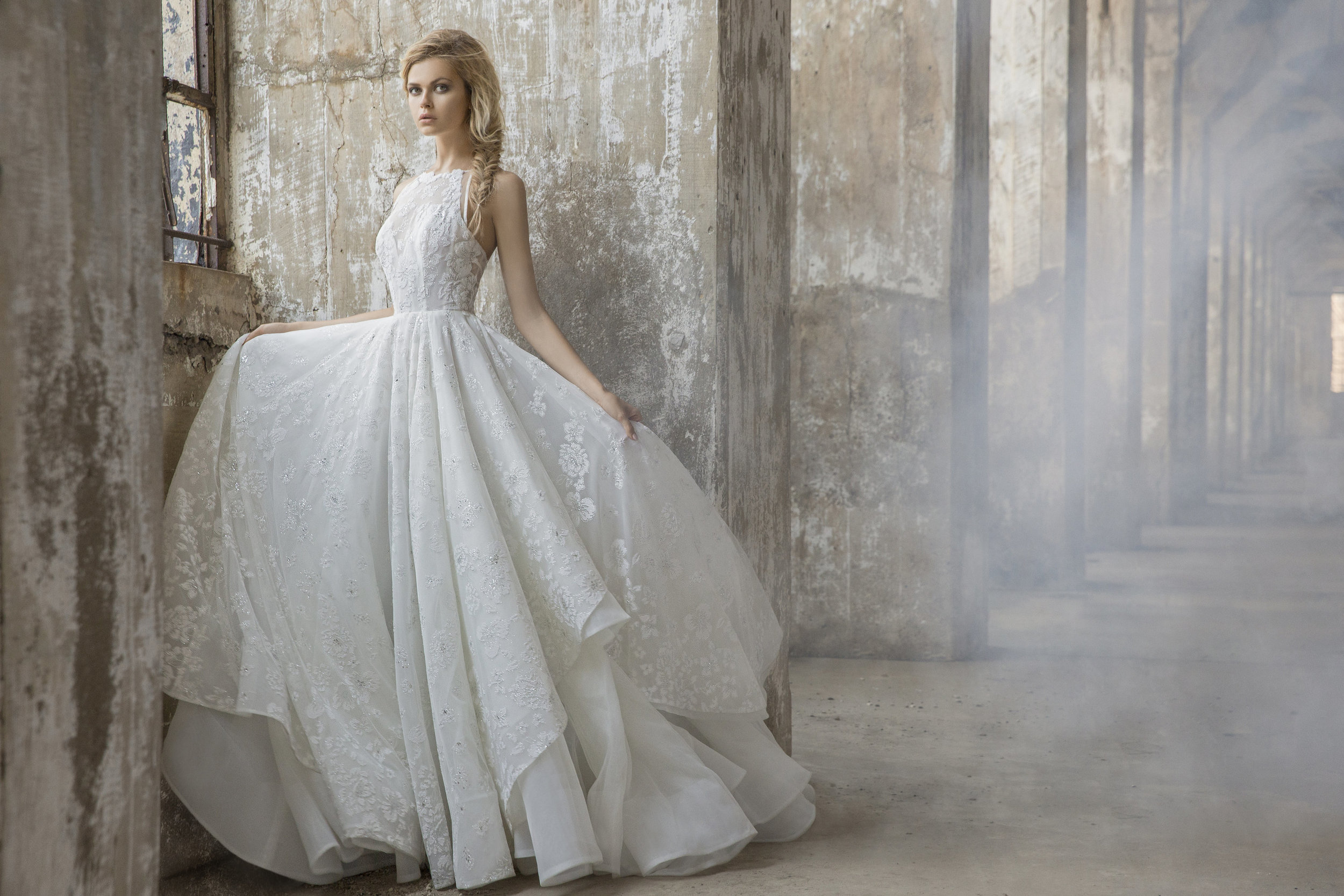 hayley-paige-bridal-fall-2017-style-6755-reagan_12.jpg