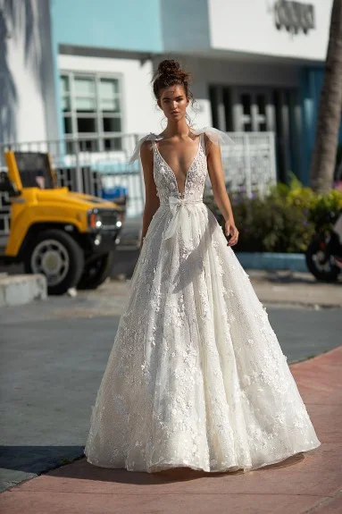 berta bridal outlet