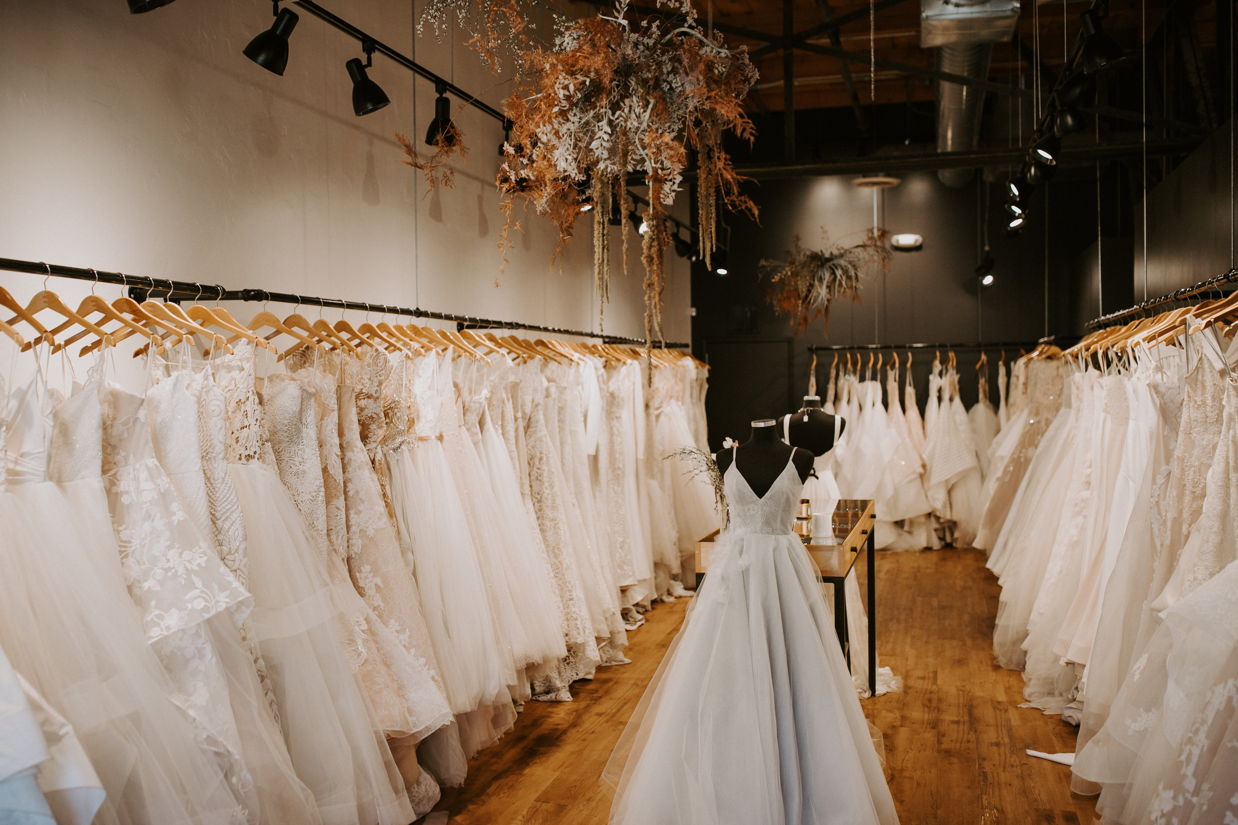 L&H Bridal: Couture & Bridal Boutique in Pennsylvania