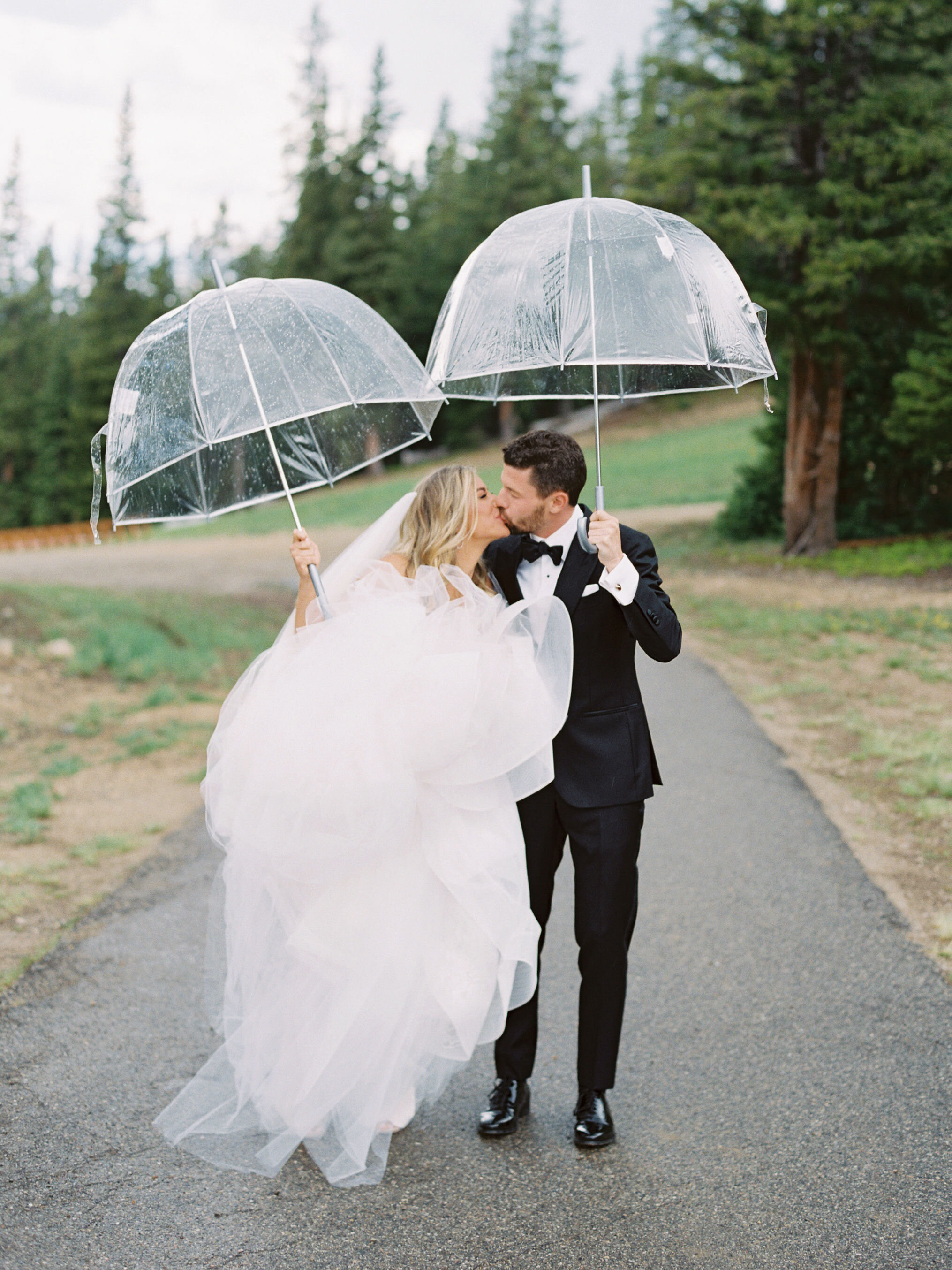 Real Wedding: Jossy + Brandon | Romantic + Rainy Colorado Wedding in Monique Lhullier