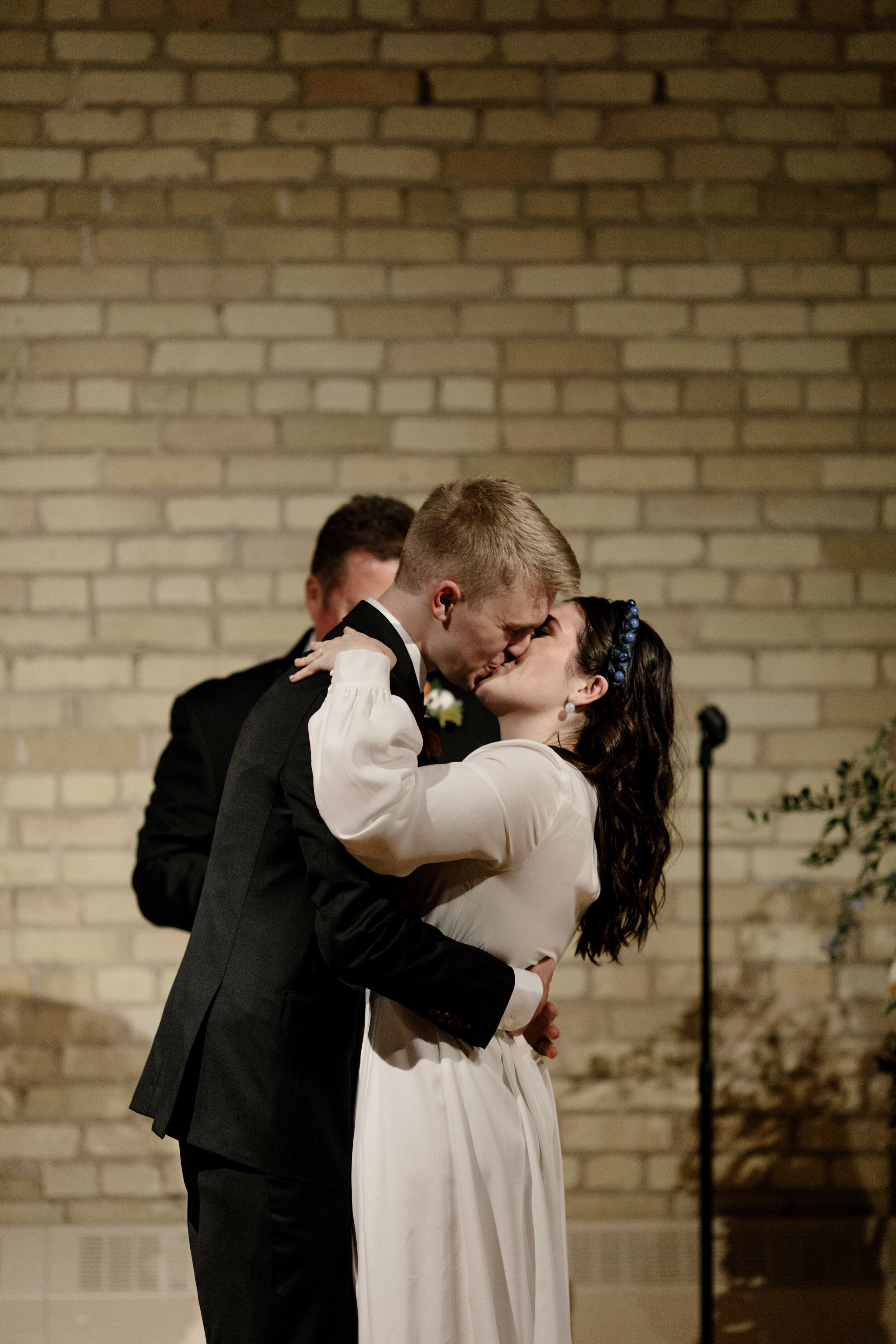 FLORAPINEPHOTOGRAPHY_ADAMANDMOLLY_CEREMONY-74.jpeg