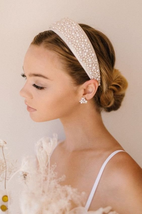 fallon-bridal-headband-untamed-petals-bridal-accessories.jpg