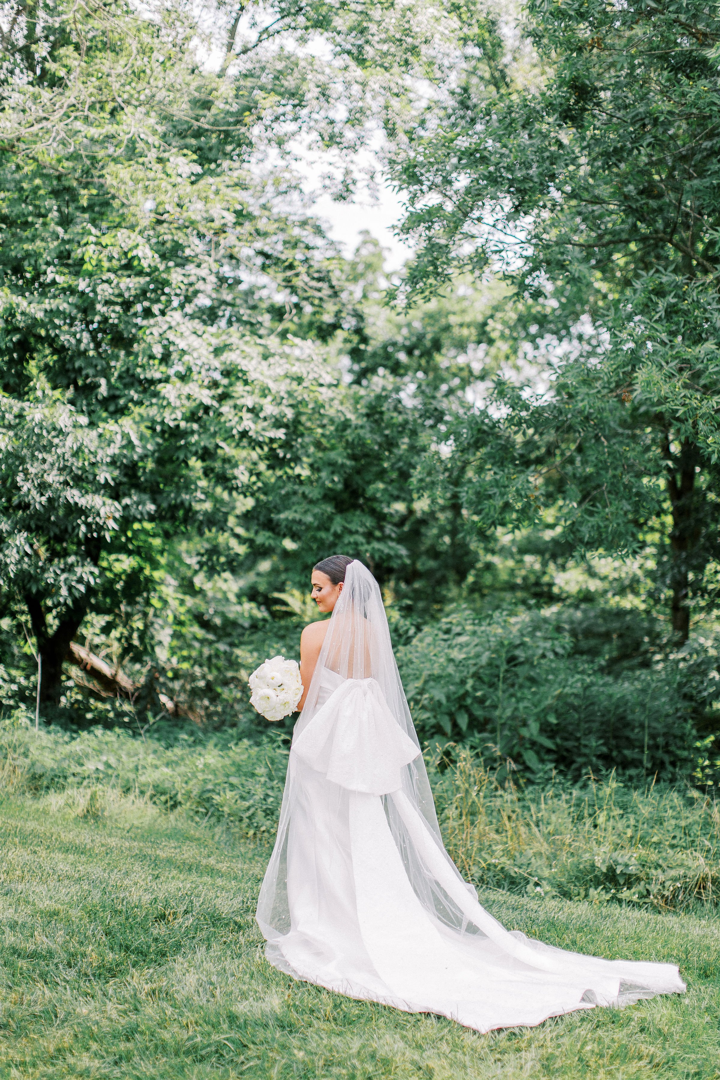a modern ball gown by hera couture in this arkansas real wedding