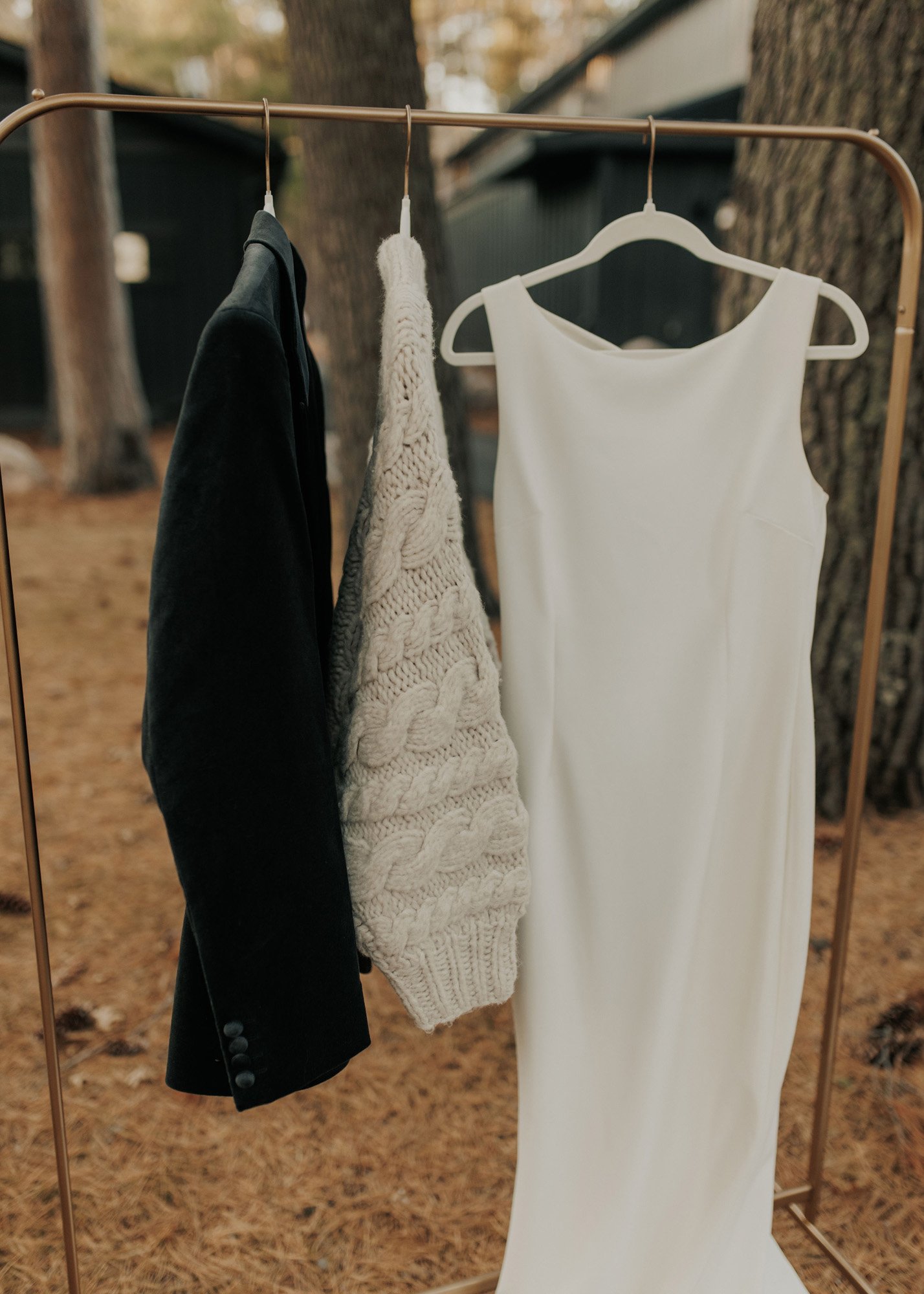 carter-monique-lhuillier-and-bishop-the-label-wedding-dresses-simple-escape-photography_42.jpg