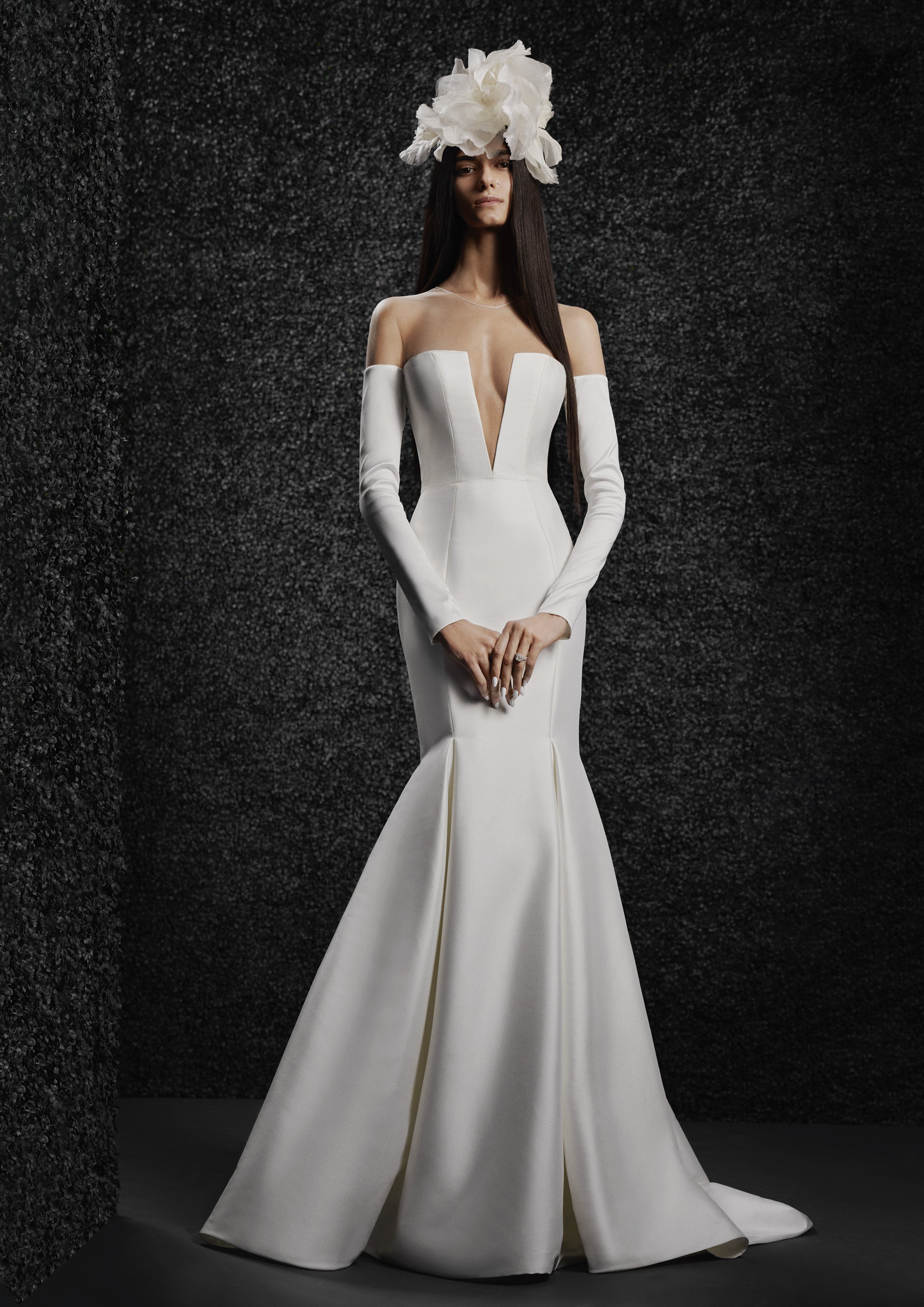 Vera Wang 'Lisbeth' size 2 used wedding dress – Nearly Newlywed