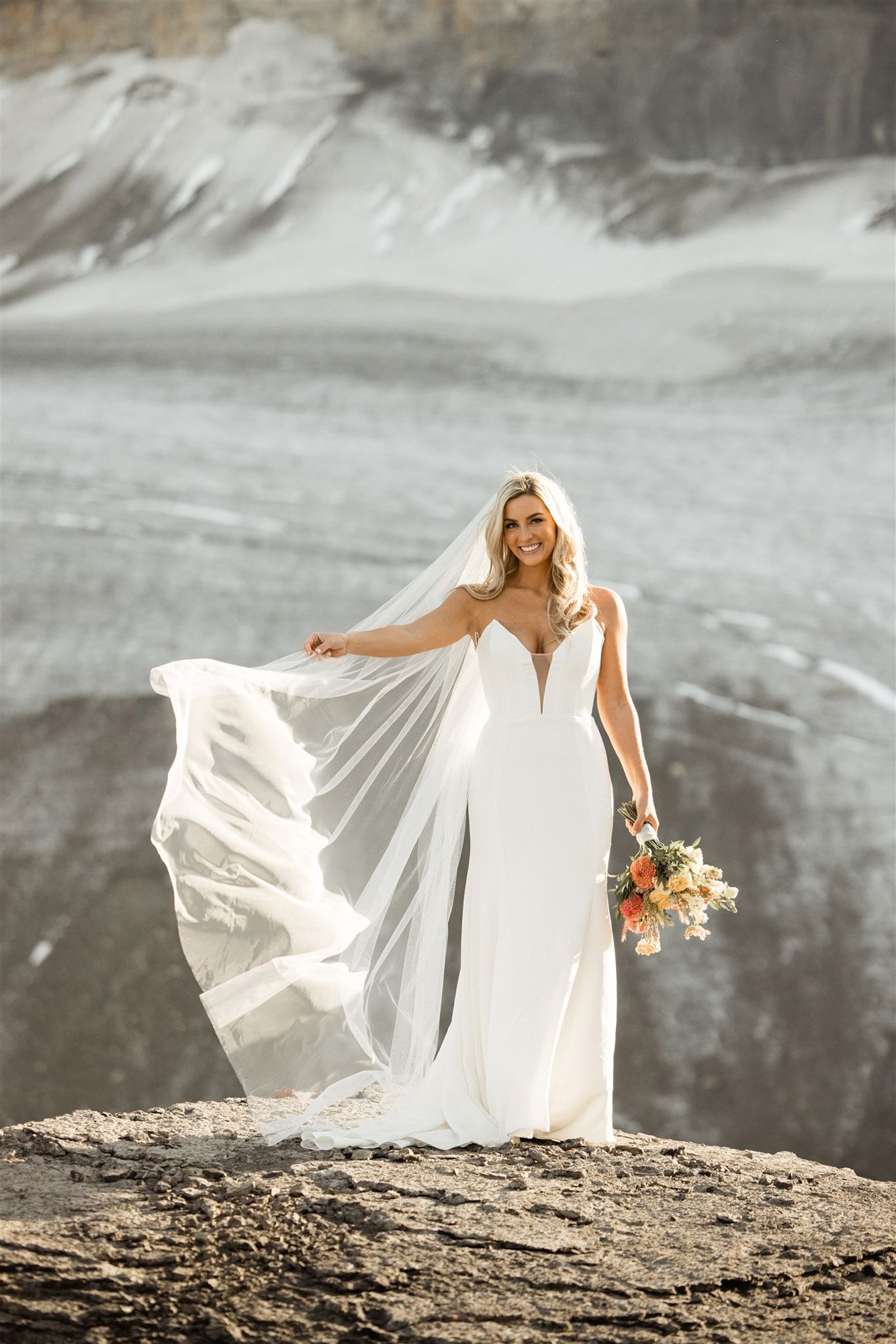 kyle-katherine-tash-wedding-dress-kaley-and-zach-wedding_30.jpg