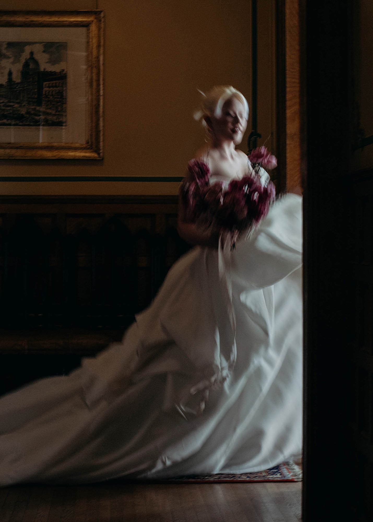 monique-lhuillier-and-katherine-tash-wedding-dresses-at-the-van-dusen-mansion-annabe-minnesota_01.jpg