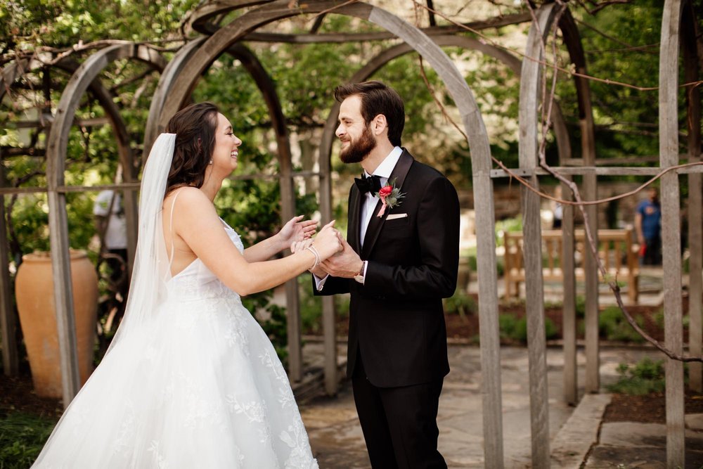 B-Ines-Di-Santo-Sasha-Wedding-Dress-Denver-Botanic-Gardens-08.jpg