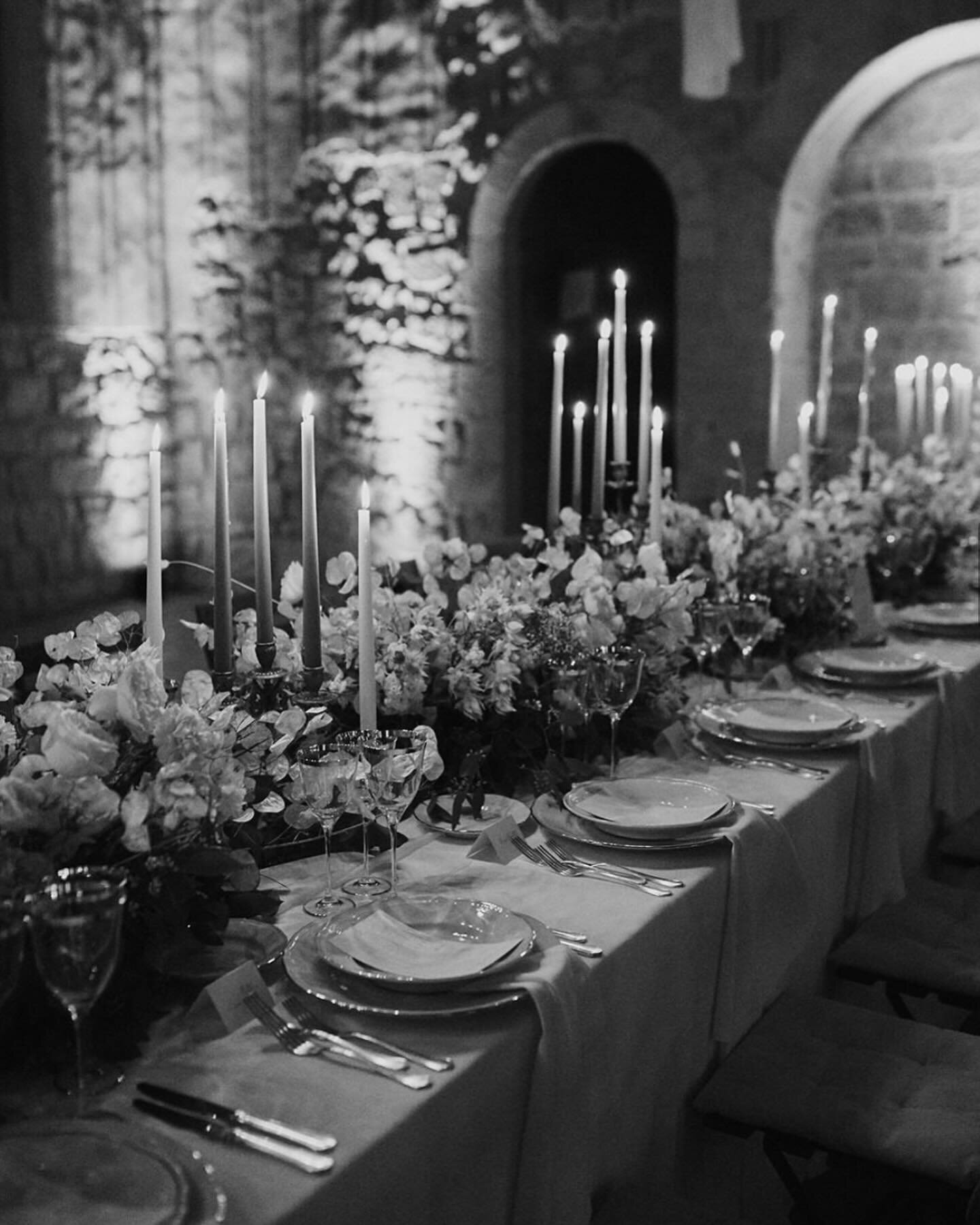 fairly certain that one meal at any of these romantic tablescapes would make me forget any minor inconvenience i&rsquo;ve ever had. 🖤 

wedding reception, wedding inspiration, brides, bridal shop, luxe bride, luxe wedding, luxury wedding, luxury wed