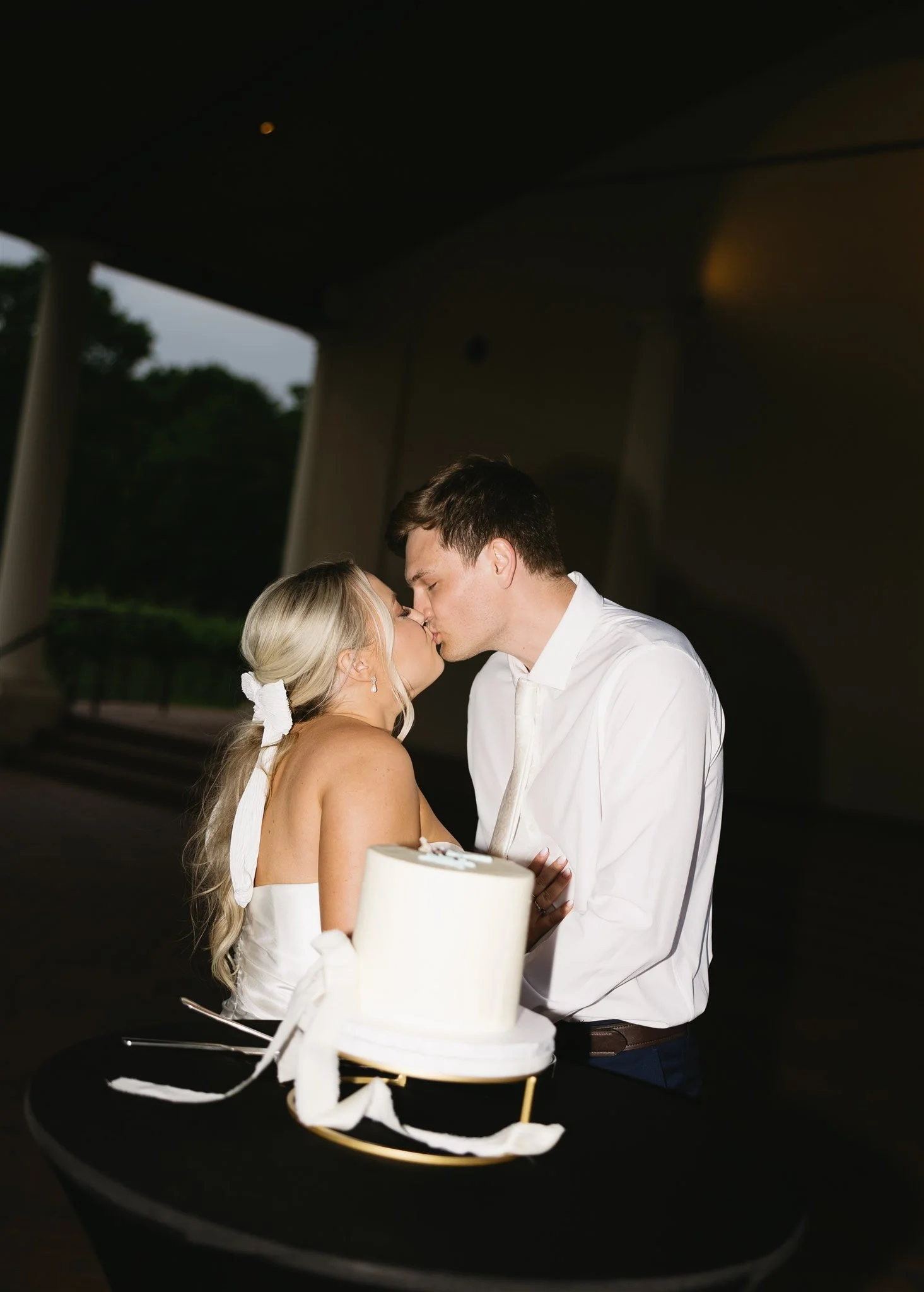 Minnesota-Vineyard-Wedding-in-Katherine-Tash-14.jpg