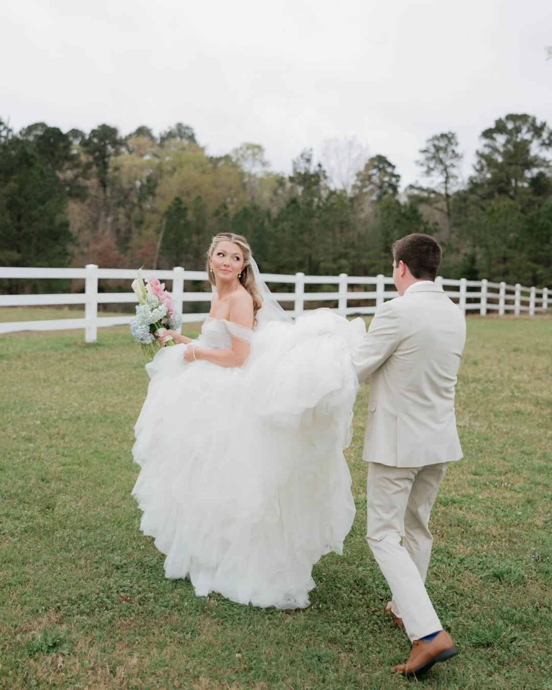 tearing up over this colorful &amp; incredibly sweet day between &amp;AB bride savannah &amp; danny joe, featuring @watters ✨💐

cheers to the moseleys! 🥂

dress | &lsquo;byrd&rsquo; by @watters via &amp;AB #dallas
photos | @breannakristinephoto
ven