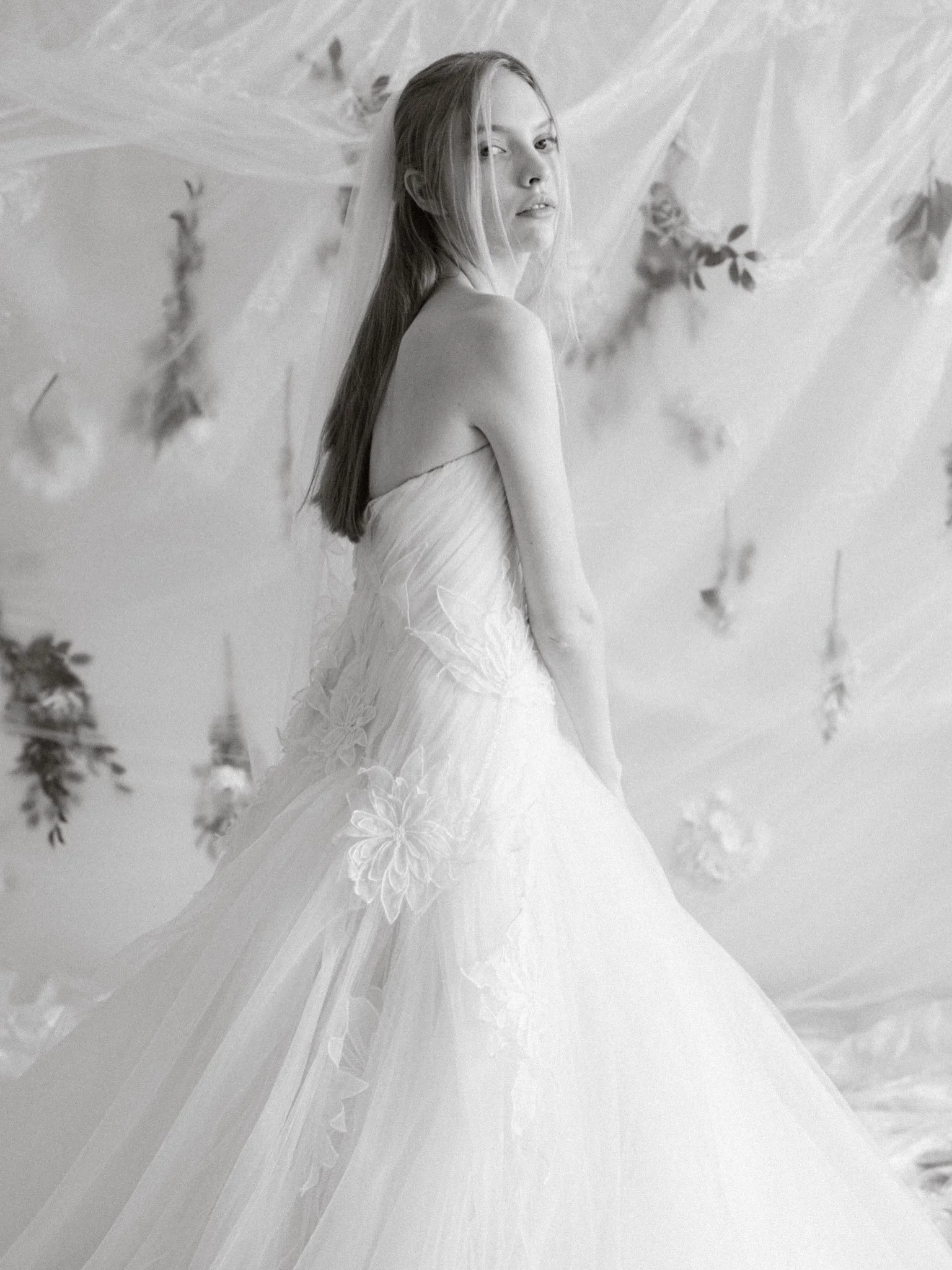 diana by @guardiolabridal is a stunning tulle drop waist ballgown. perfect for a romantic + soft bride wanting to make a statement 🖤

have you added guardiola to your list of must-try designers? 🕊️

#guardiolabridal #romanticweddingdress #dropwaist