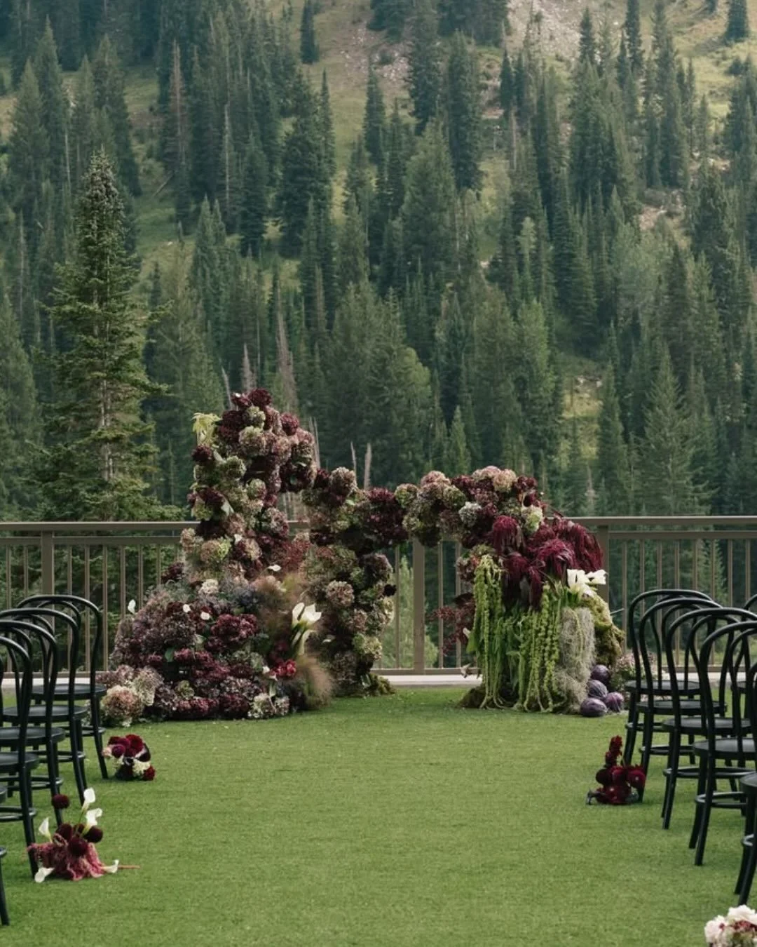 plum + olive is having it&rsquo;s moment + here&rsquo;s some inspo we&rsquo;re saving for later. 🖤

what do you think of this color combination? 

#plumandolivewedding #oliveandplum #moodywedding #fallweddingcolors #plumwedding