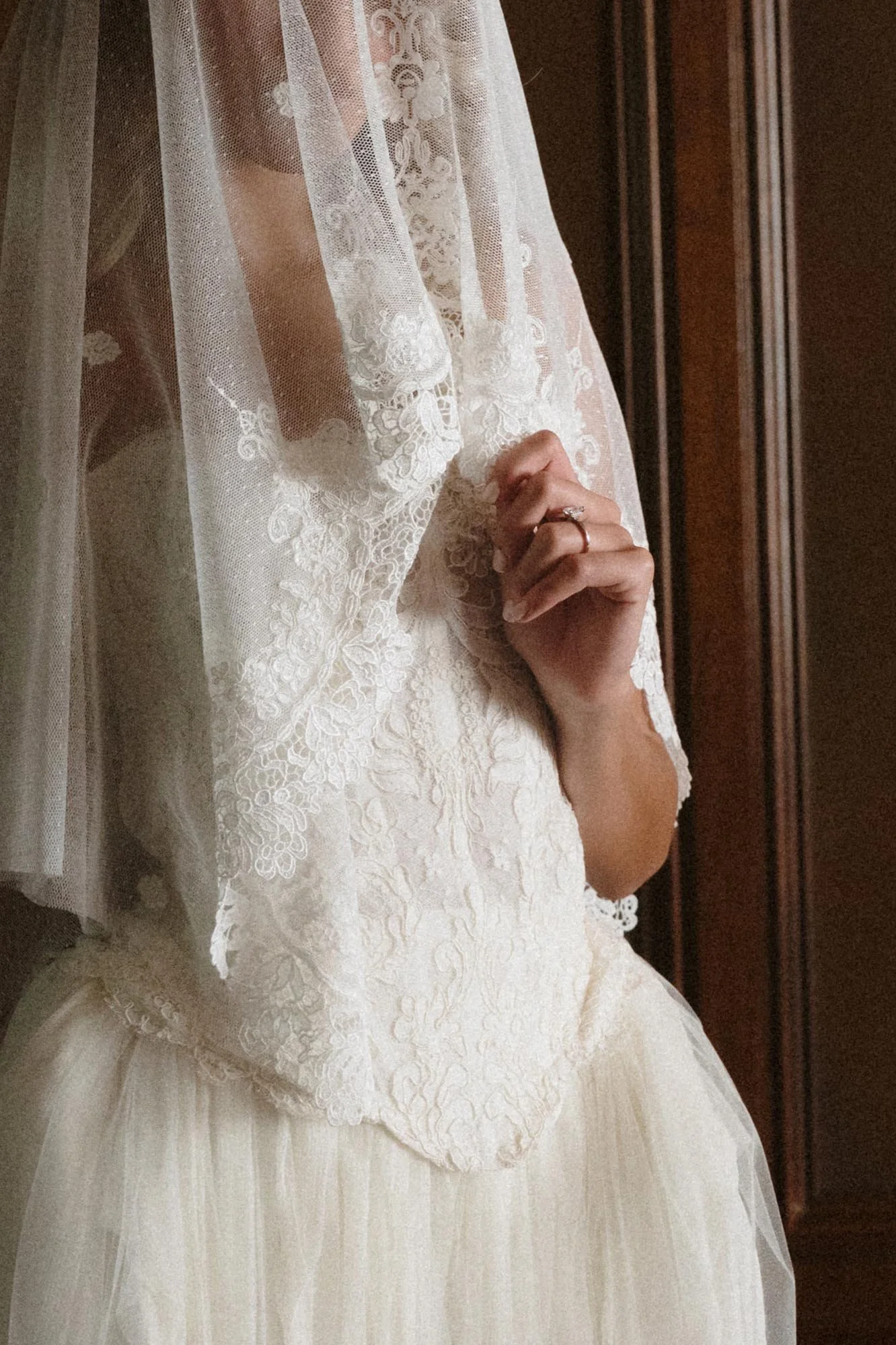 anna-be-bridal-boutique-anniversary-campaign-0164.jpg
