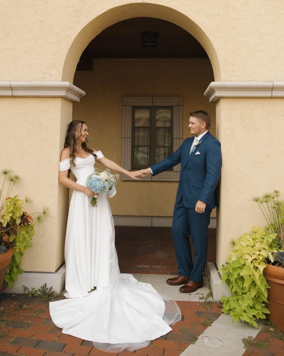 still thinking about this beautiful summer wedding 🤍

congratulations to evie &amp; ian 🥂

dress | baccara by @evalendel via &amp;AB #minneapolis
photographer |@chloecrawfordphoto
venue | @villabellezzawinery
planning &amp; styling | @basicedgeeven