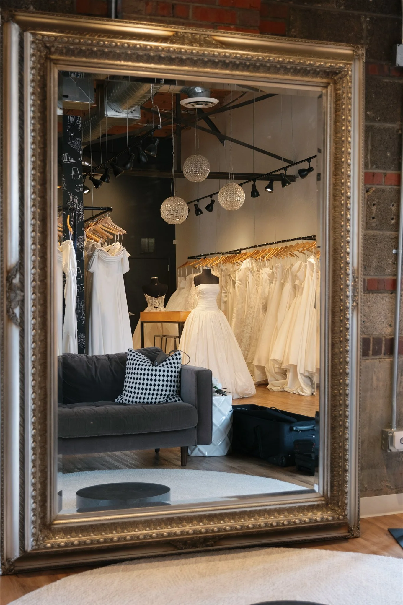 anna-be-denver-colorado-bridal-shop-alicia-rinka-18.jpg