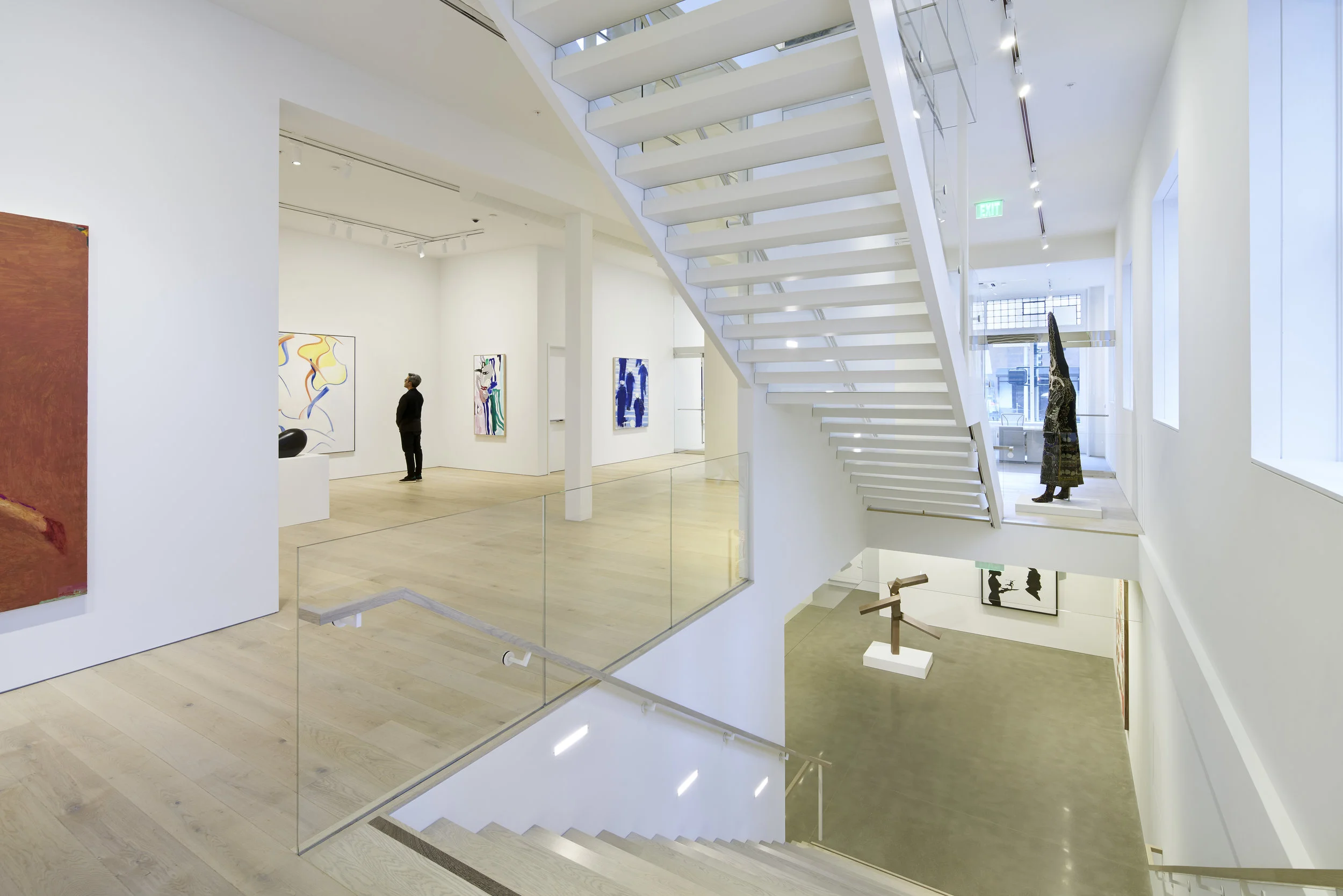 BerggruenGallery_PhotoByBruceDamonte_01_mod.jpg