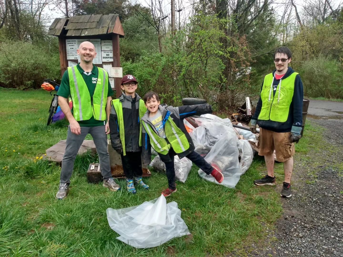 The 2024 Perkiomen Stream Clean-up has officially begun! Thousands of volunteers are flooding the watershed to pickup trash, tires, and scrap metal from local streamside areas, parks, and open spaces this weekend. Thank you volunteers for your hard w