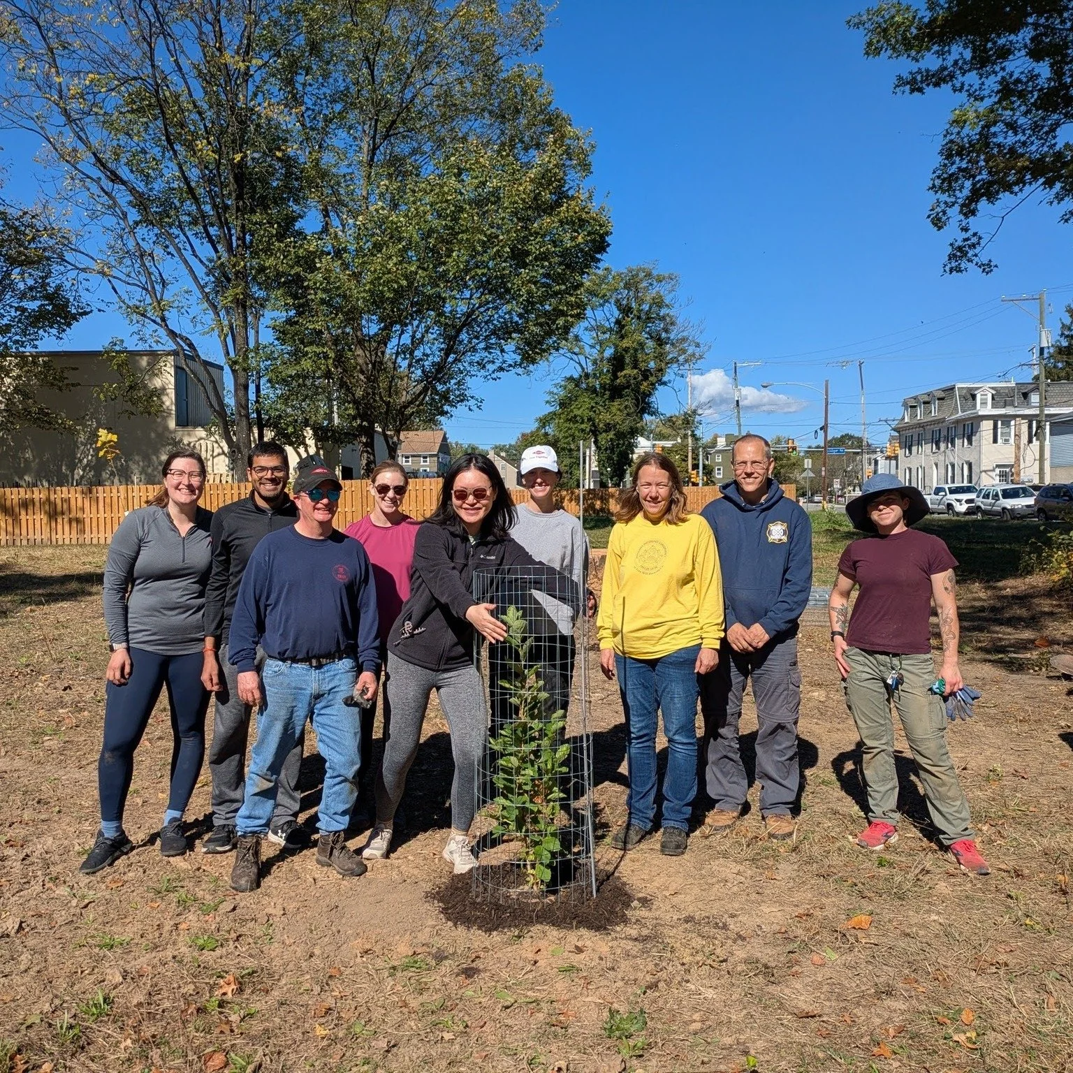 🌳Calling all volunteers🌳
 
We need your help to plant 50 native trees in Lodal Creek Park on Saturday, October 25th, from 9 am - 12 pm. Join us to get your hands dirty, enjoy the outdoors and make a positive impact on our local environment! 

Learn