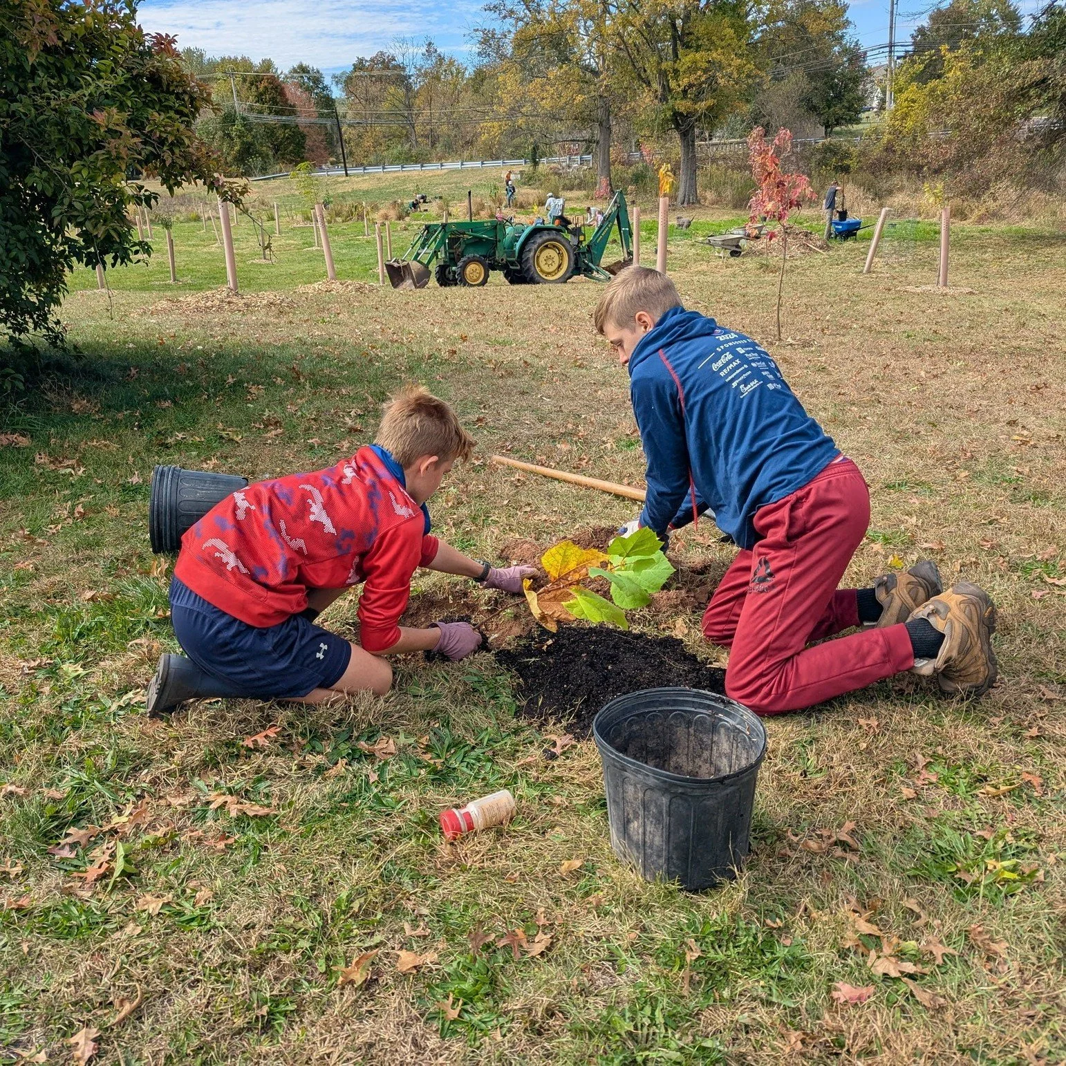 Thank you to all of the wonderful volunteers that joined the Conservancy and the Montgomery County Conservation District this past weekend to help plant 100 native trees and shrubs along a tributary to the Swamp Creek at Tomorrow's Homestead. About 6